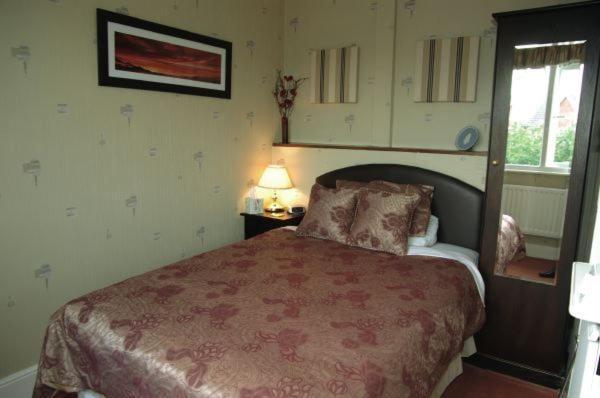 Hotel Moonraker House à Stratford-upon-Avon Chambre photo