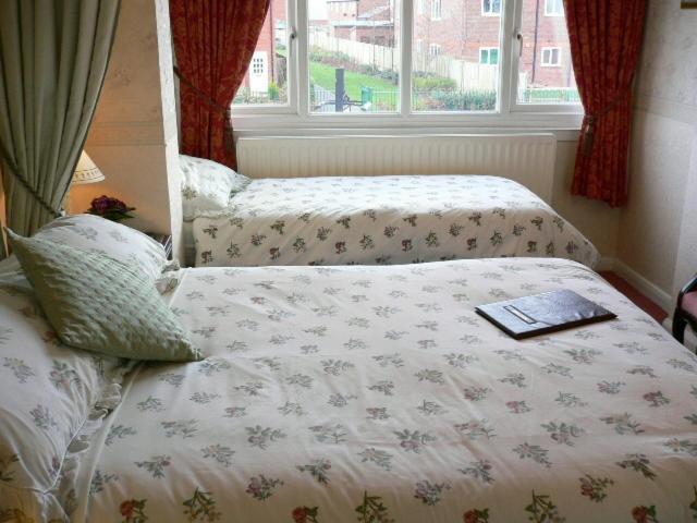 Hotel Moonraker House à Stratford-upon-Avon Chambre photo